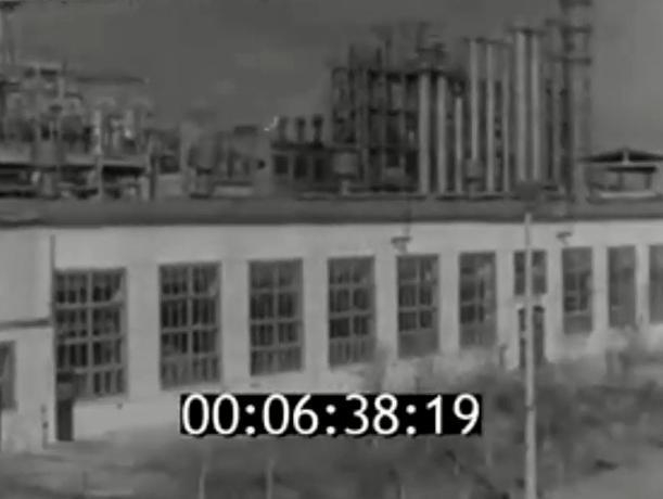 Хроники прошлых дней запечатлели открытие Волжского завода СК Хроники прошлых дней запечатлели открытие Волжского завода СК