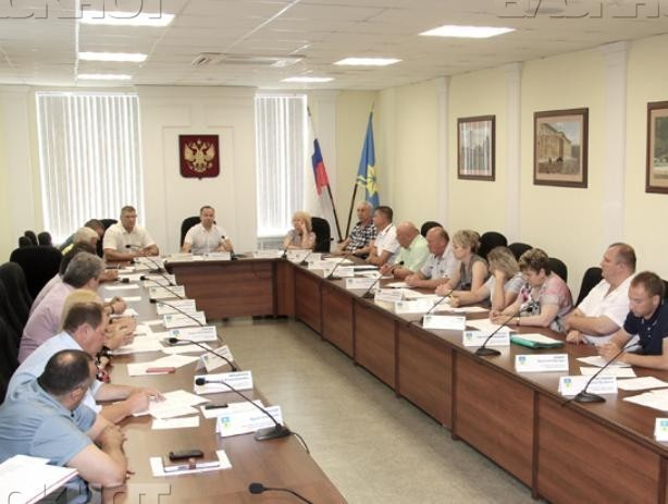 В обладминистрации определили комиссию по отбору кандидатов в мэры Волжского В обладминистрации определили комиссию по отбору кандидатов в мэры Волжского