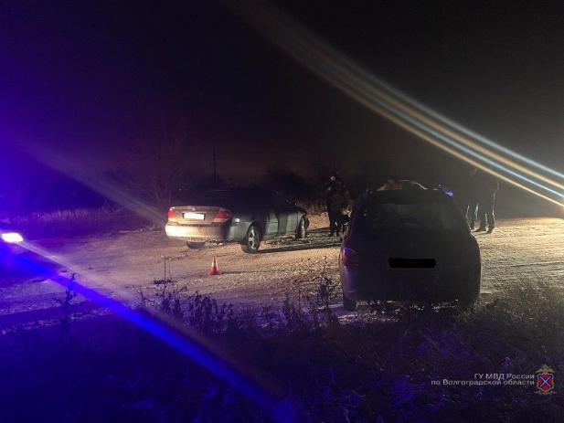 Три ребенка пострадали в ДТП в Волгограде Три ребенка пострадали в ДТП в Волгограде