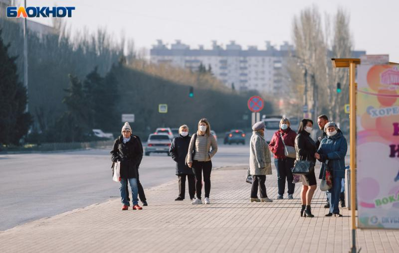 Почти сотня человек заболели COVID-19 за сутки в Волгоградской области Почти сотня человек заболели COVID-19 за сутки в Волгоградской области