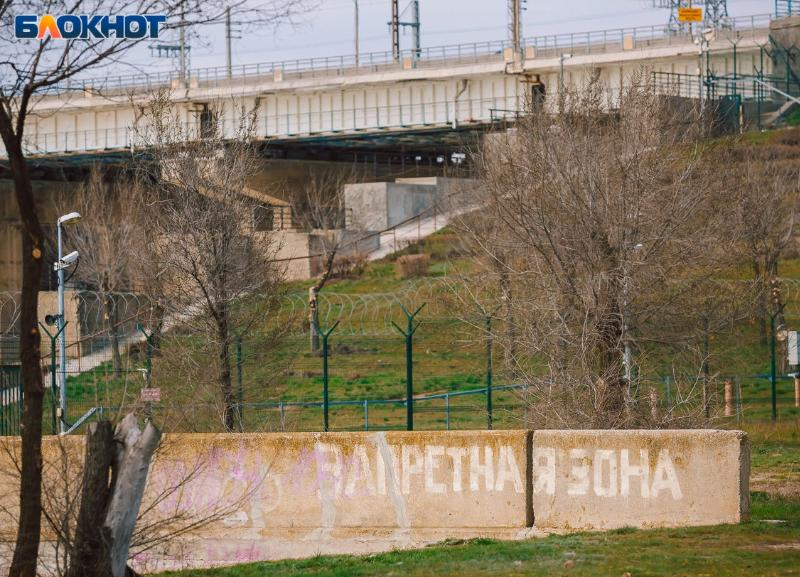 Волжская ГЭС завершила сбросы воды сверх турбинных Волжская ГЭС завершила сбросы воды сверх турбинных