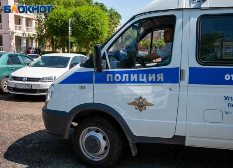 В Волгограде 20-летний парень переводил деньги со счета пенсионера-соседа В Волгограде 20-летний парень переводил деньги со счета пенсионера-соседа