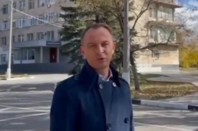 «Помогите нам спасти вас»: главврач больницы Фишера обратился к жителям Волжского «Помогите нам спасти вас»: главврач больницы Фишера обратился к жителям Волжского
