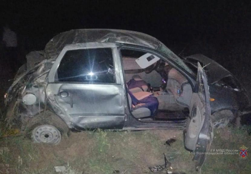 Вылетел с трассы: в Быковском районе водитель потерял управление автомобилем Вылетел с трассы: в Быковском районе водитель потерял управление автомобилем