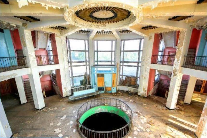 К строительству речпорта в Волжском приступили 62 года назад К строительству речпорта в Волжском приступили 62 года назад
