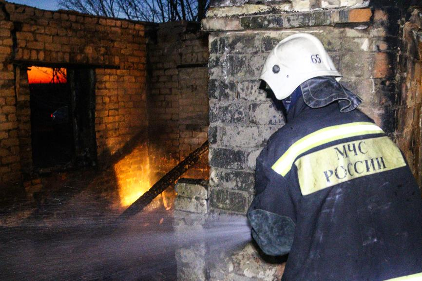 Два пожара произошли в Волжском за субботний день Два пожара произошли в Волжском за субботний день