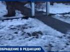 Кто будет отвечать за травмы? Жители Волжского просят об уборке дорог от снега и льда