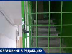 «Все забито и нет лестницы»: жители Волжского боятся очередного пожара