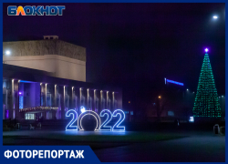 Волжский показал мастер-класс по оформлению города к Новому году без лишних затрат для бюджета
