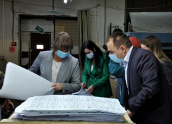 Напечатали бюллетени, часть из них уничтожили: как готовятся к выборам в Волгоградской области