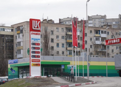 Волгоградские автомобилисты скоро не смогут позволить себе бензин: новый рост цен