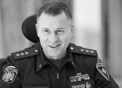 Волгоградский политолог назвал смерть главы МЧС катастрофой для власти