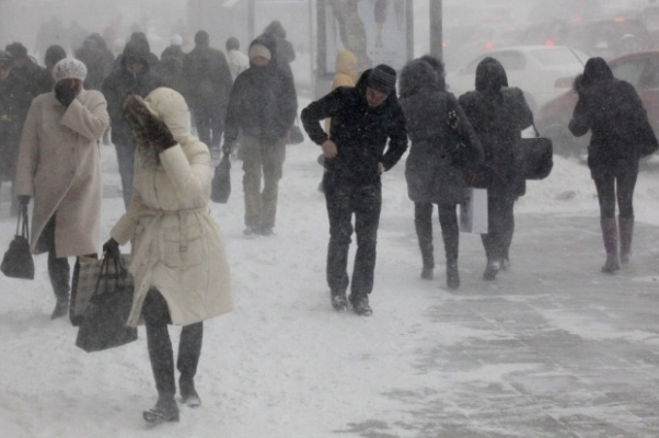 Снегопад и сильный ветер в Волгоградской области не прекратится до 11 января