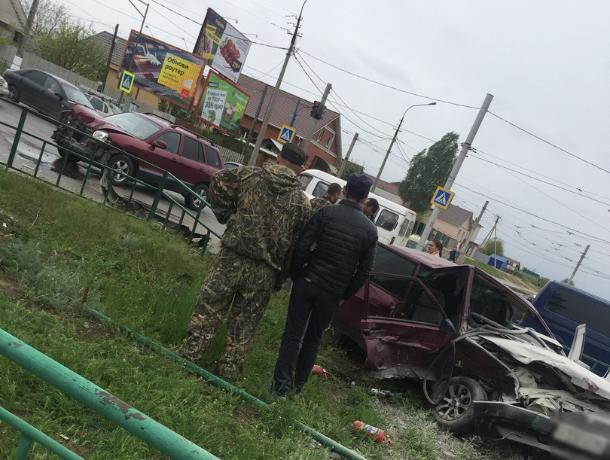 Волжский чп сегодня. ЧП Волжский Волгоградская область. ДТП В Волжском сегодня.